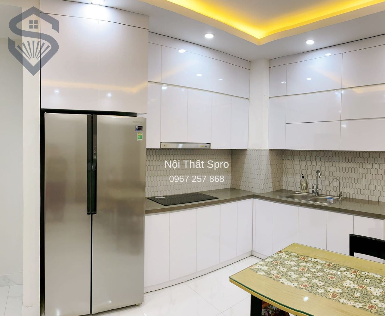 tủ bếp acrylic cao cấp thiết kế tối ưu tại Hưng Yên